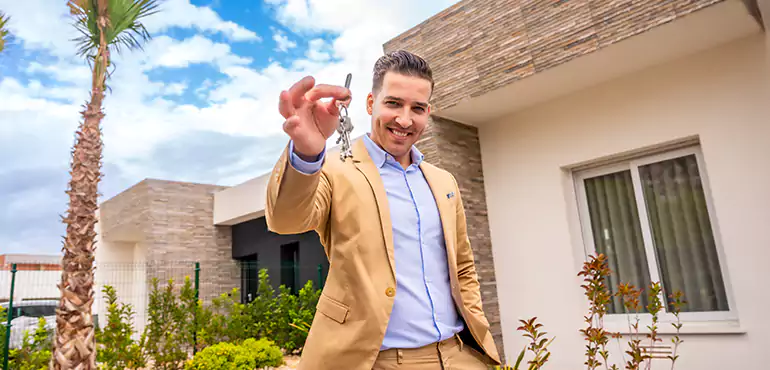 We Don’t Just Buy Houses in Golden Glades, FL - We Solve Your Problem