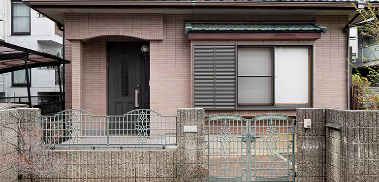 Why Choose Us for Buying Rental Property for Cash in Golden Glades, FL ?